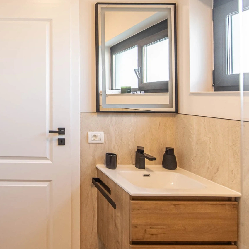 KR studio regim hotelier timisoara_baie (2)_C1 S2