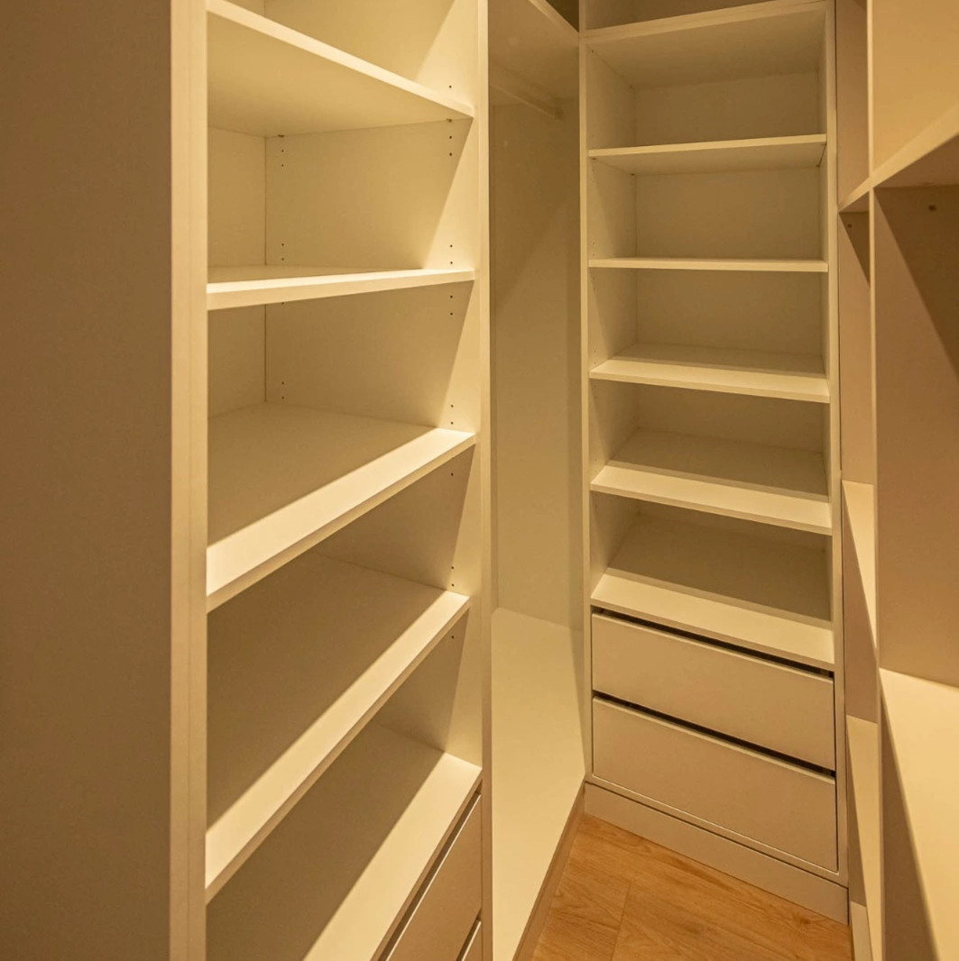KR_Apartament_regim_hotelier_timisoara_dressing_C2_AP1